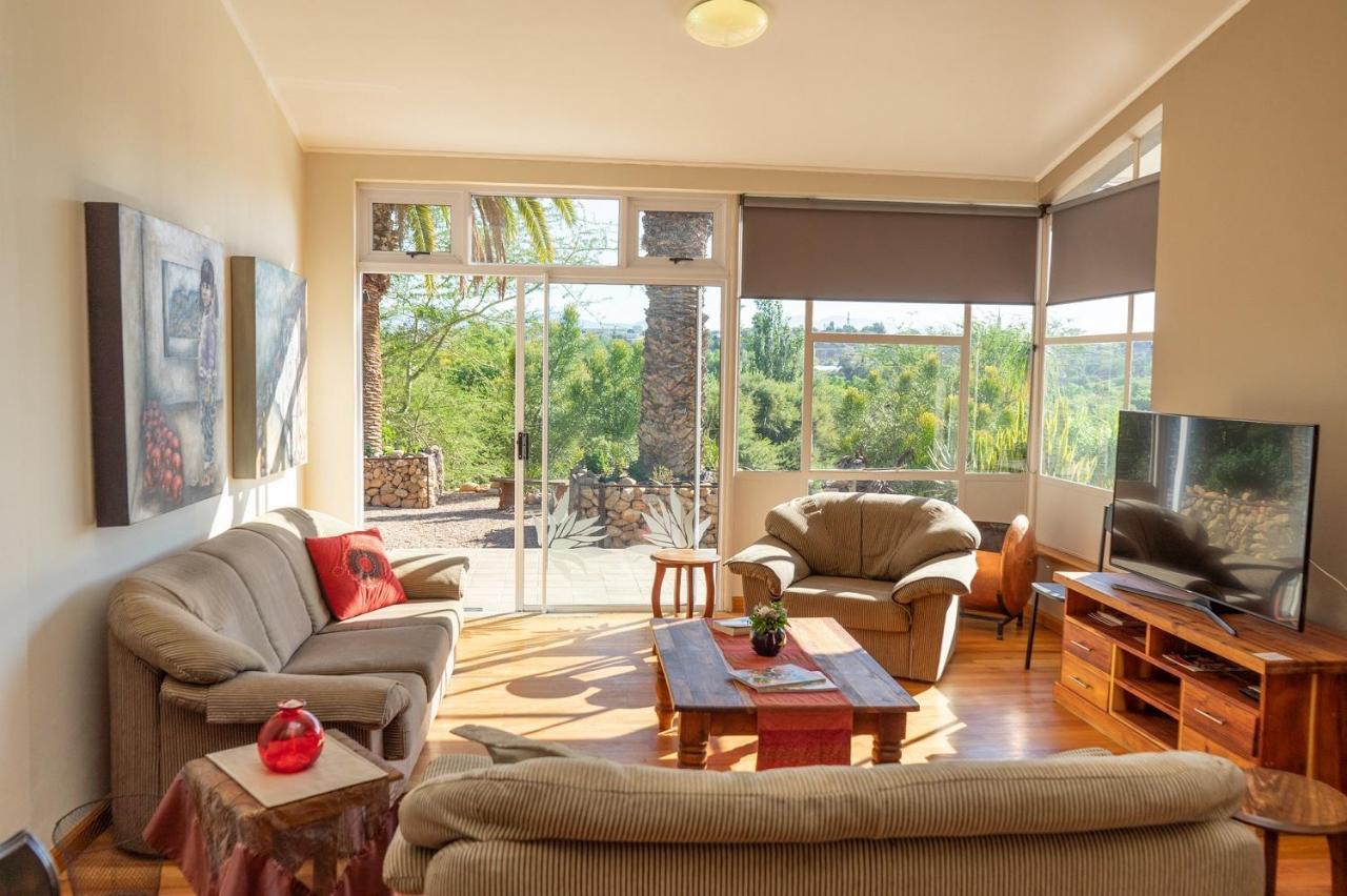 Aloe Manor Hotell Oudtshoorn Eksteriør bilde
